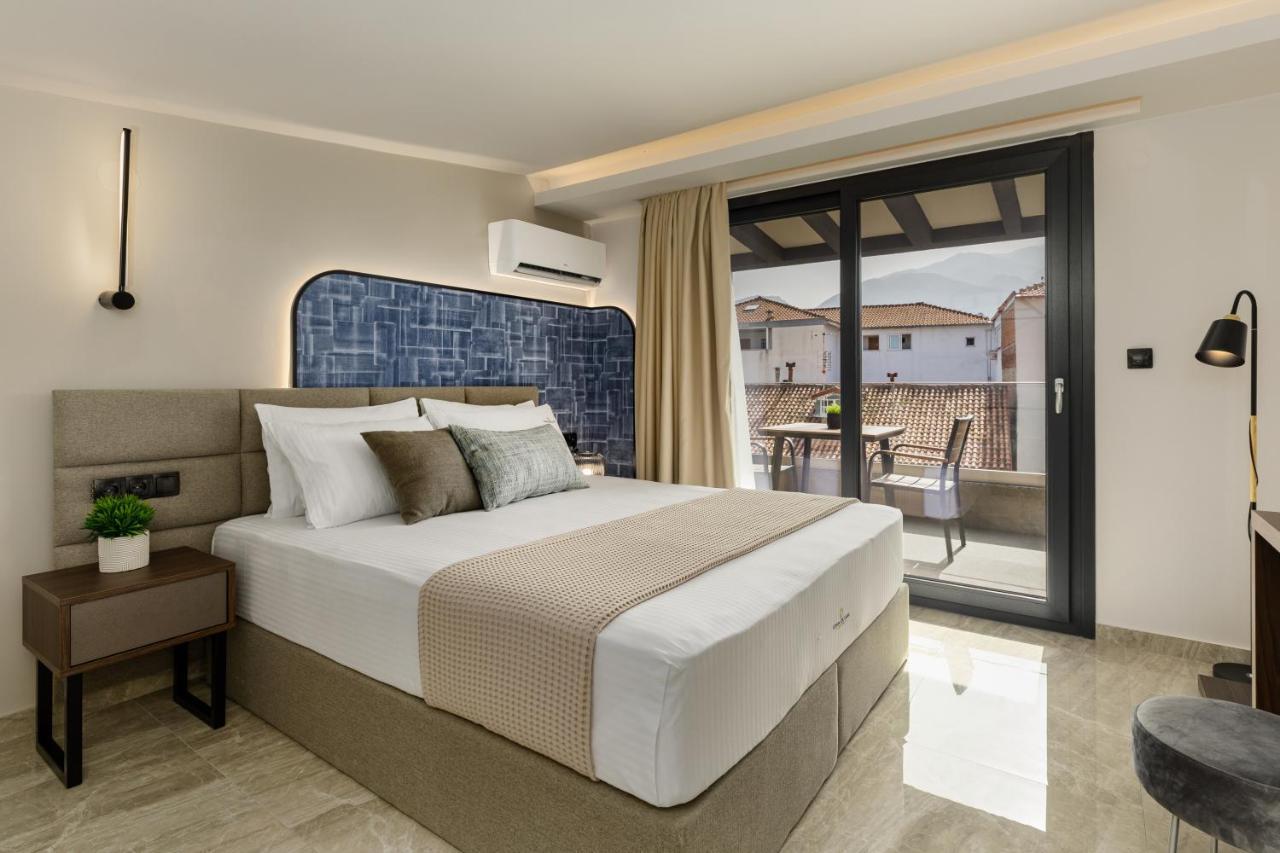 Costa De Luxe Suites Leptokarya  Room photo